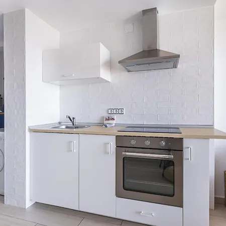 Gemelos 2 21-b Levante Апартаменты